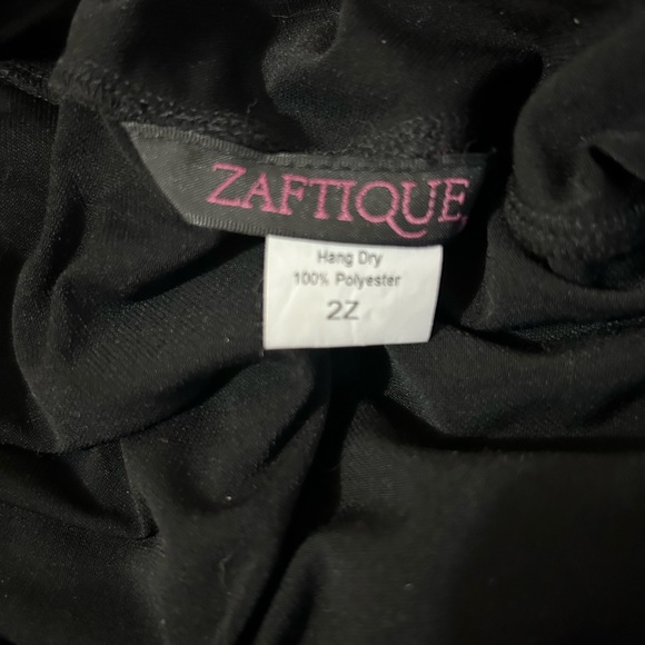 Zaftique brand black and pink special occasion top, 2X - Picture 6 of 6